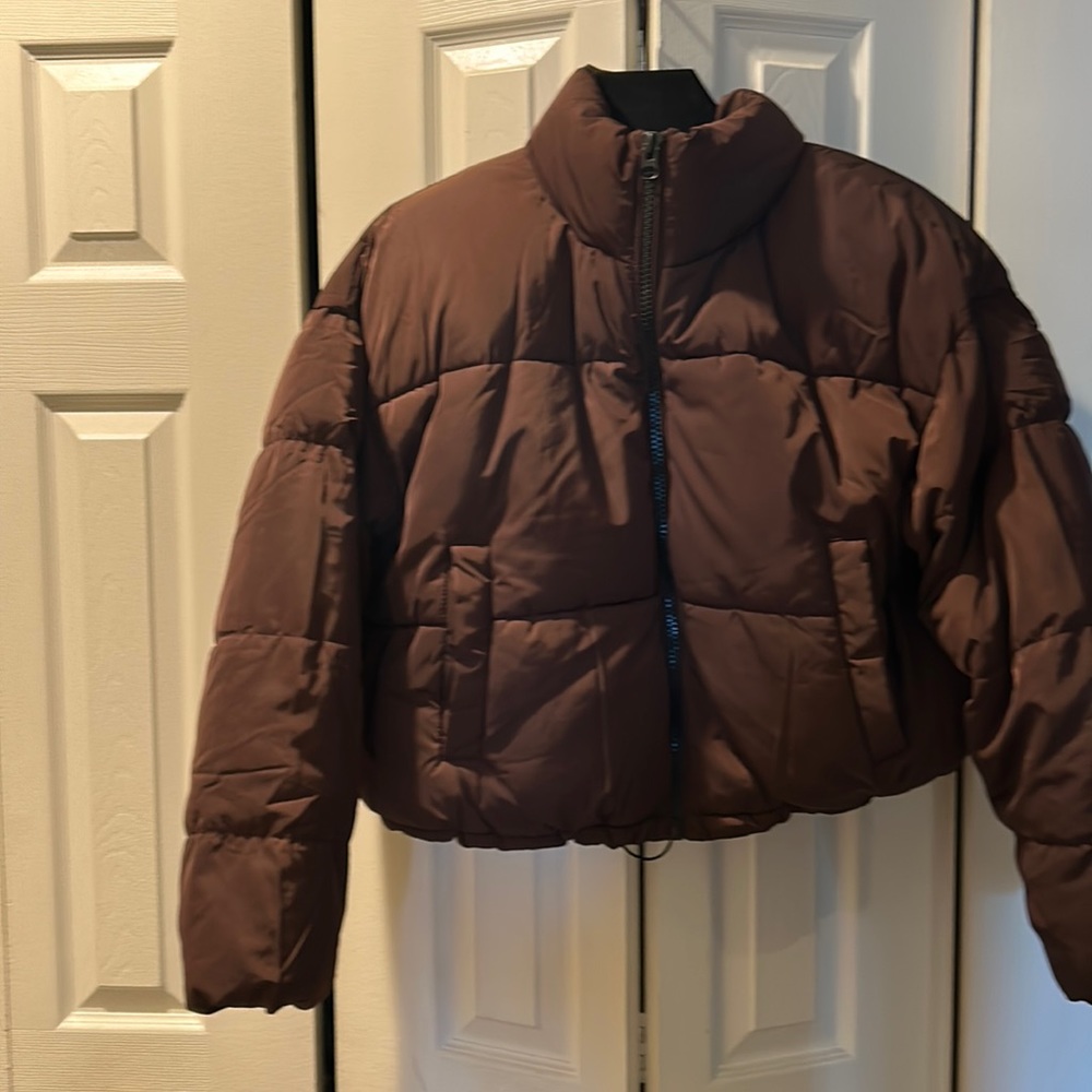 Puffer waist Jacket.